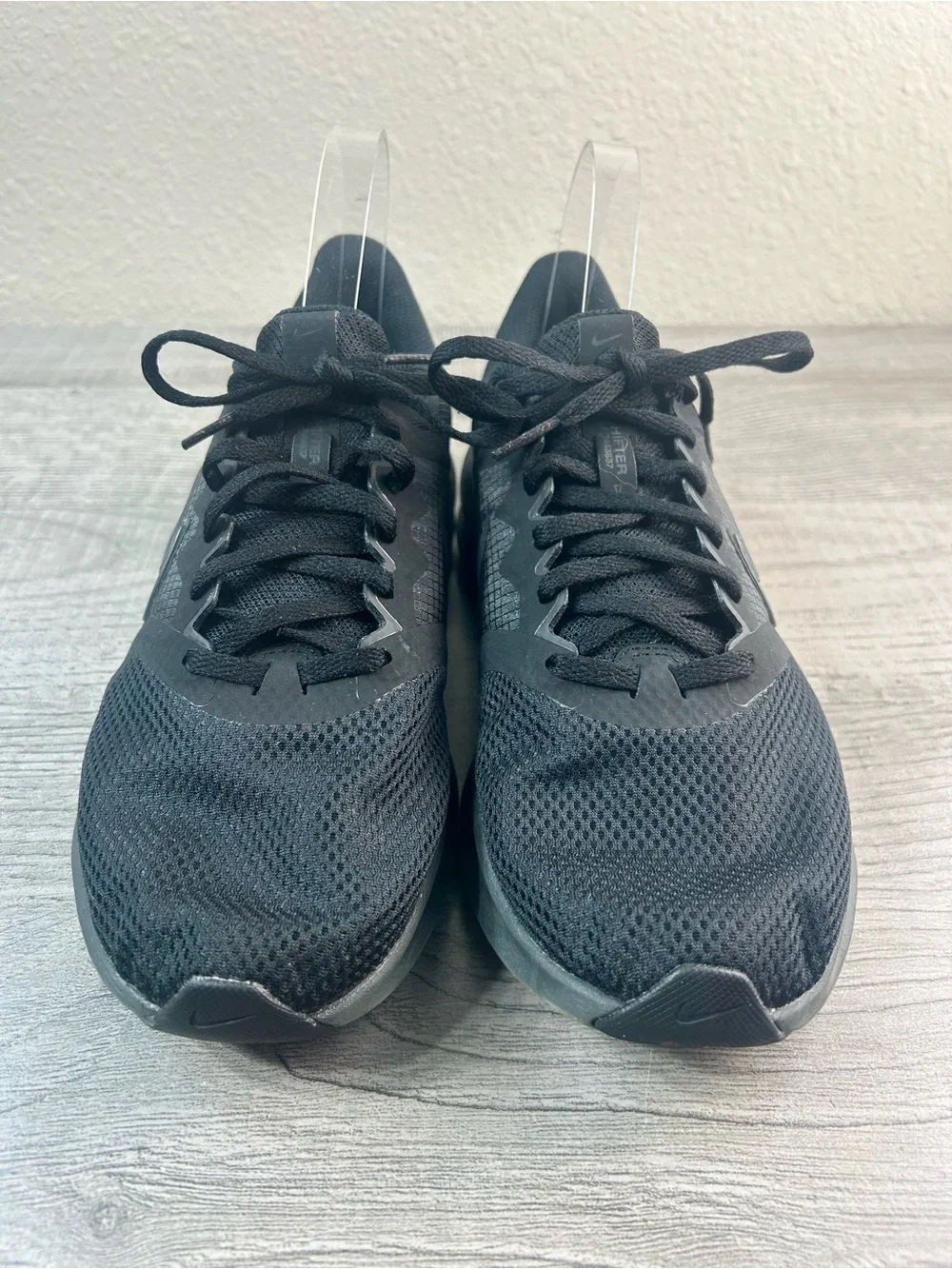 Nike Downshifter 12 Triple Black Running Shoes Men’s Athletic Sneakers Size 7.5